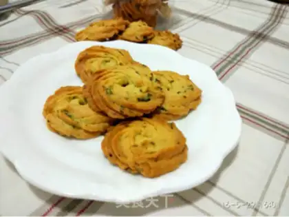 Make Onion cookies step 6