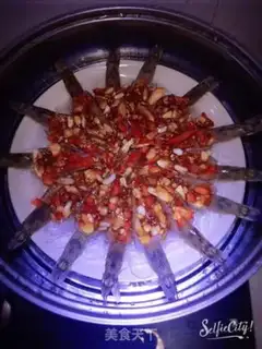 Make A garlic fan with a shrimp back step 8