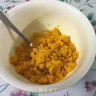 Make A lemon egg, Madeleine step 1