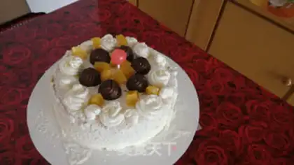 Make Eight inches of cream cake step 4
