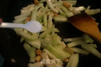Make Garlic toads step 3