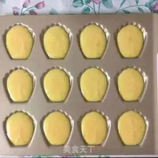 Make A lemon egg, Madeleine step 9