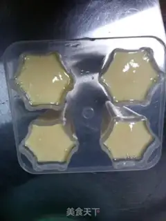 Make Yogurt mango popsicle step 6