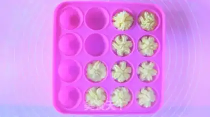 Make Chocolate sauce cookies step 11