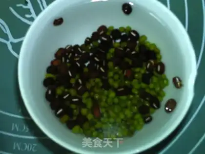 Make Red and green bean scrawny soup step 3