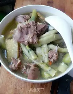 Make Dried duck soup step 1