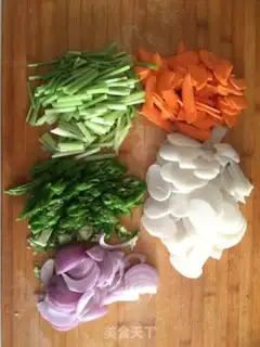 Make Fried pastry step 0
