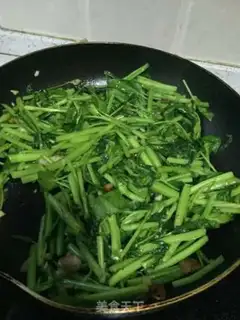 Make Garlic cabbage step 6
