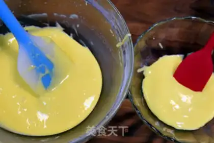 Make Olympic theme cake roll step 4