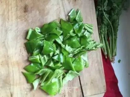Make Spicy bouquets step 1