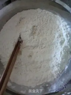 Make Black pepper beef potato mashed pizza step 1