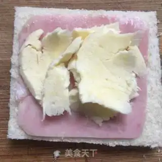 Make Egg cheese sandwich step 3