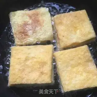 Make Egg cheese sandwich step 6