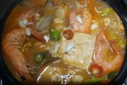 Make Korean seafood soup step 12