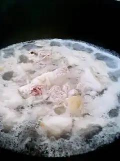 Make Wood and pig feet step 1