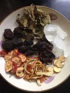 Make Sour plum soup step 0