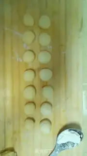 Make Chiffon tonguecake step 11