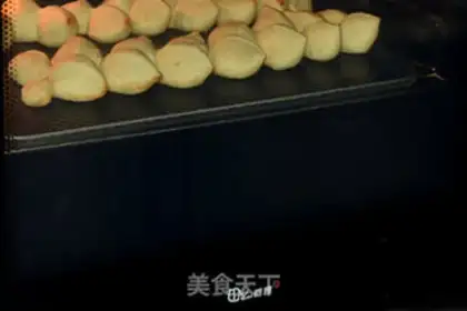 Make Olympian olive branch bread step 5