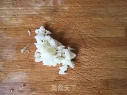 Make The Fu Fu Hand Gus step 3