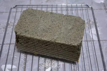 Make Black sesame toast step 12
