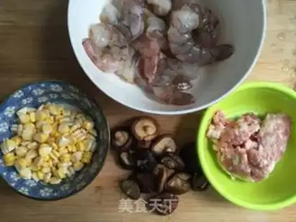 Make Shrimp mushroom corn oatmeal step 0