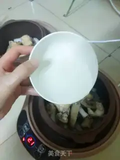 Make Coconut chicken soup step 5
