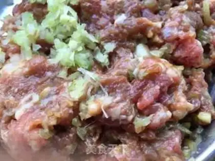 Make Pork burrito step 1
