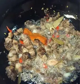 Make Potato tomato beef step 9