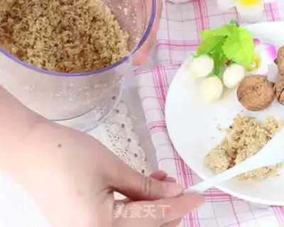 Make Baby eats walnut powder step 5
