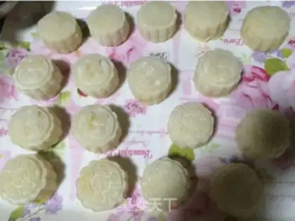 Make Ice mooncake step 9