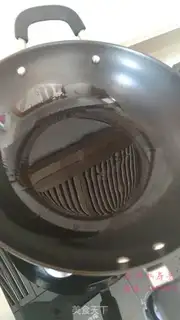 Make Stupid egg fried onions step 4