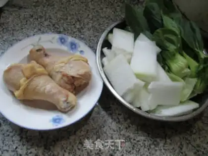 Make Cuillies, chicken leg soup step 0