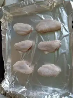 Make Spicy fried chicken wings step 2