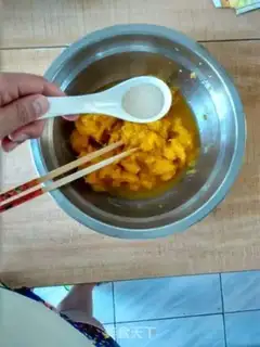 Make Pumpkin buns step 2