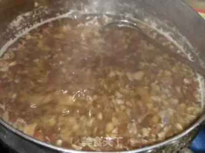 Make Silver gill and red date soup step 3