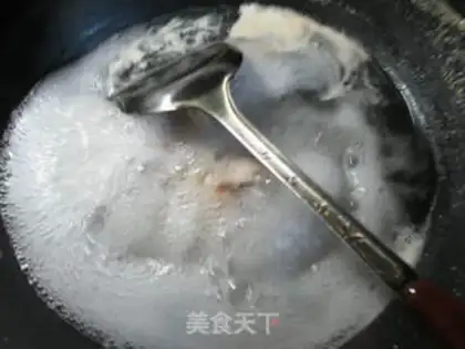 Make Cuillies, chicken leg soup step 2