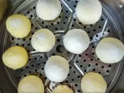 Make Pumpkin buns step 5