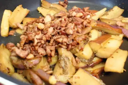 Make Spam and eggplant step 8