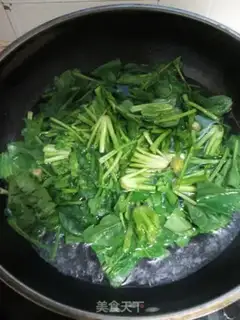 Make Spinach with rainbows step 1