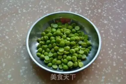 Make Lotus peas and shrimp step 4