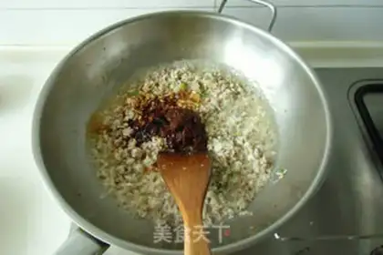 Make Mushroom gravy step 7