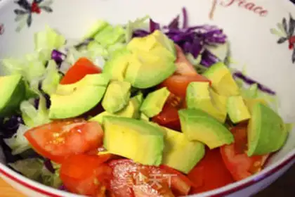 Make Salads and fragrance salmon step 7