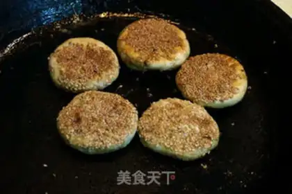 Make Pretzel sesame pancakes step 16