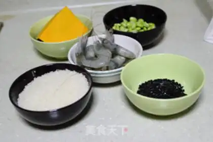 Make Shrimp pumpkin rice step 0