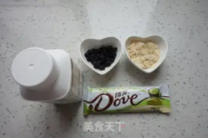 Make Sour cream step 0
