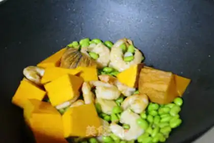 Make Shrimp pumpkin rice step 7