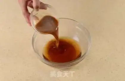 Make Homemade pearl milk tea step 9