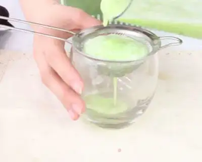 Make Baby eats cucumber juice step 3