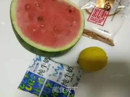 Make Watermelon popsicles step 0
