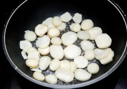Make Sea and land pizza step 23